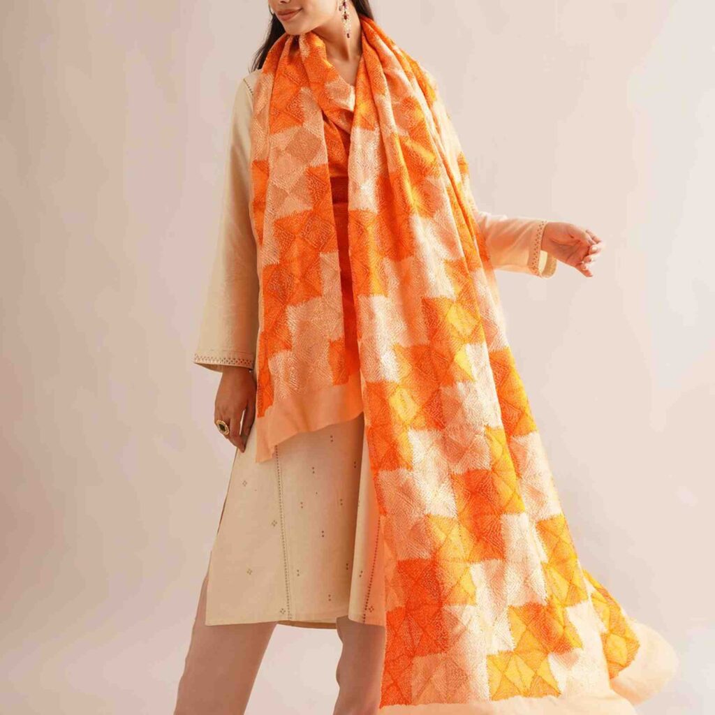 Peach Pure Chinon Prontha Jaal Phulkari Baagh Dupatta