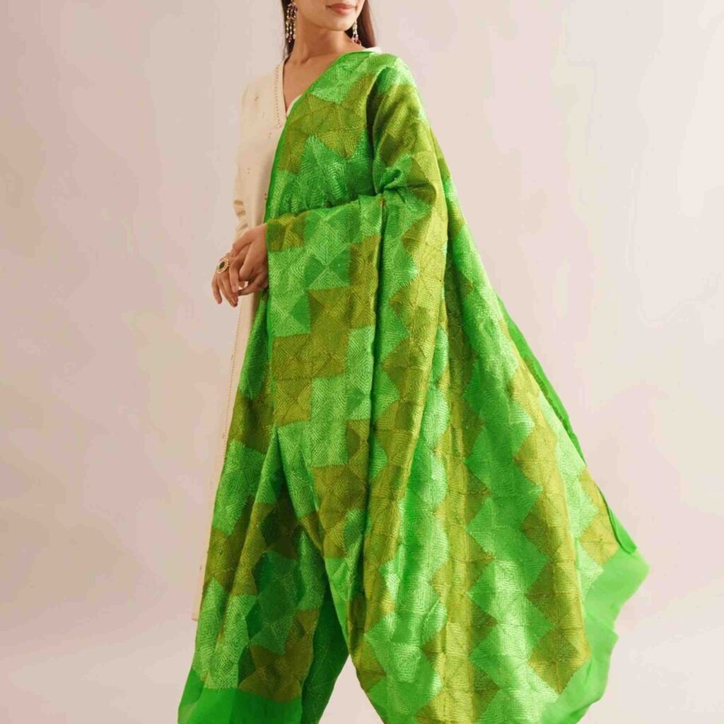 Green Pure Chinon Prontha Jaal Phulkari Baagh Dupatta